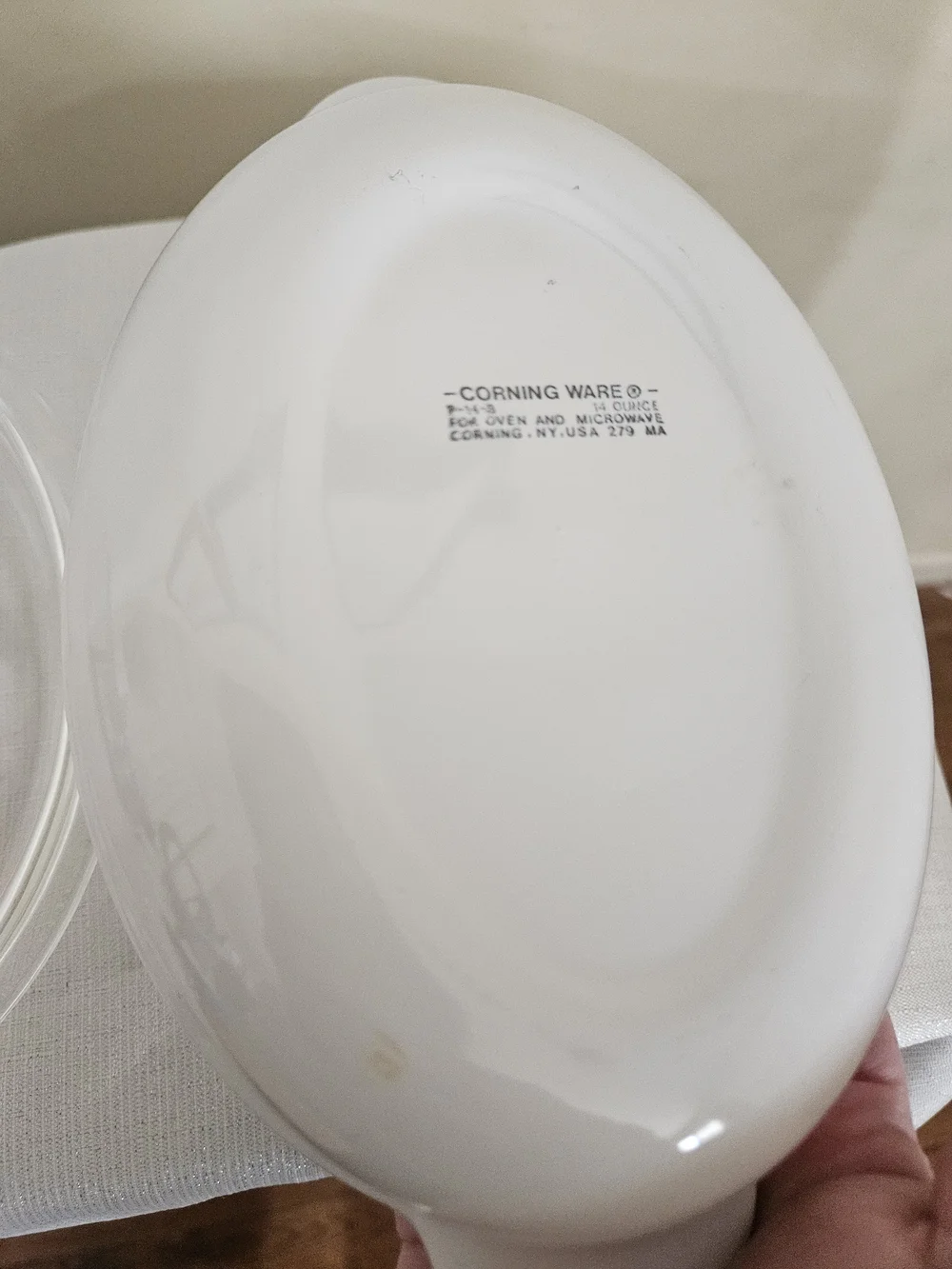 Corning Ware Casserole Dish With Pyrex Lid - Elegant Oven-to-Table Bakeware 14oz